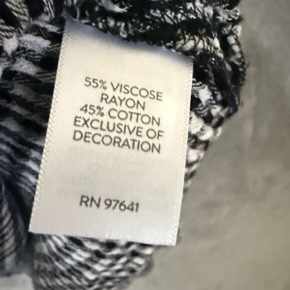 J Jill Top 2X Black White Checks V Neck 3/4 Sleeves Plus Tunic Cottagecore - Picture 9 of 9